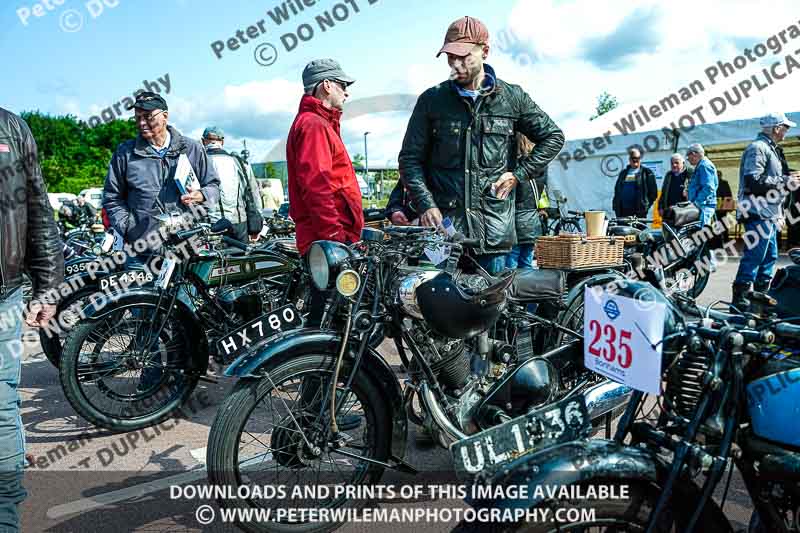 Vintage motorcycle club;eventdigitalimages;no limits trackdays;peter wileman photography;vintage motocycles;vmcc banbury run photographs